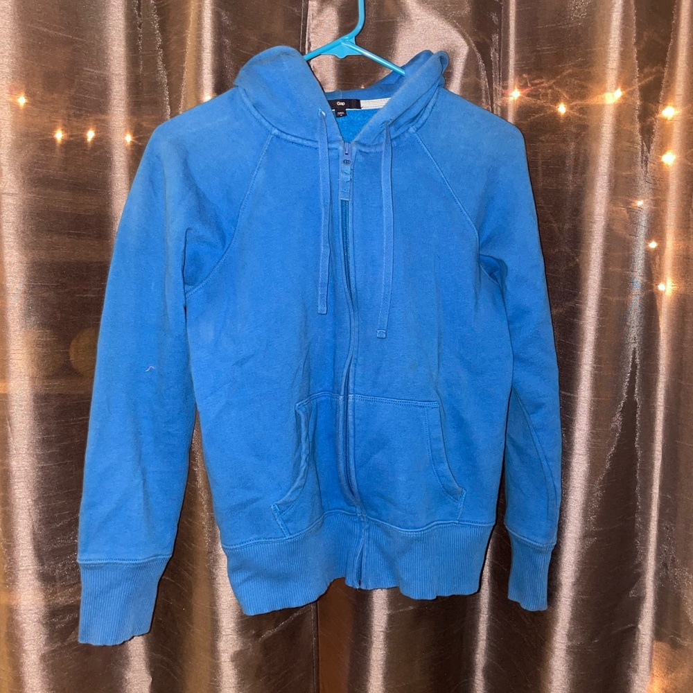 2009 GAP zip up hoodie